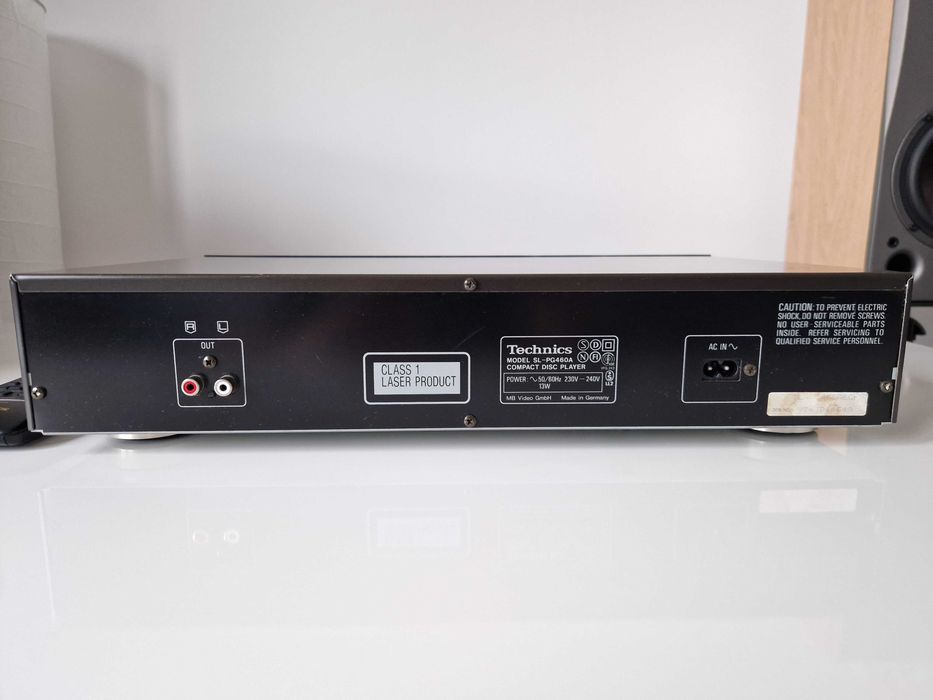 Odtwarzacz CD Technics SL-PG460A + pilot