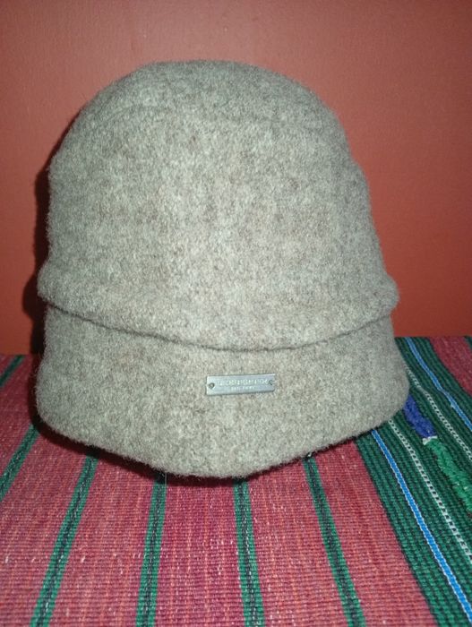 Czapka wełniana, kapelusz, toczek Seeberger