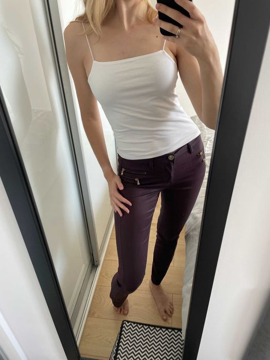 Woskowane spodnie fioletowe Only