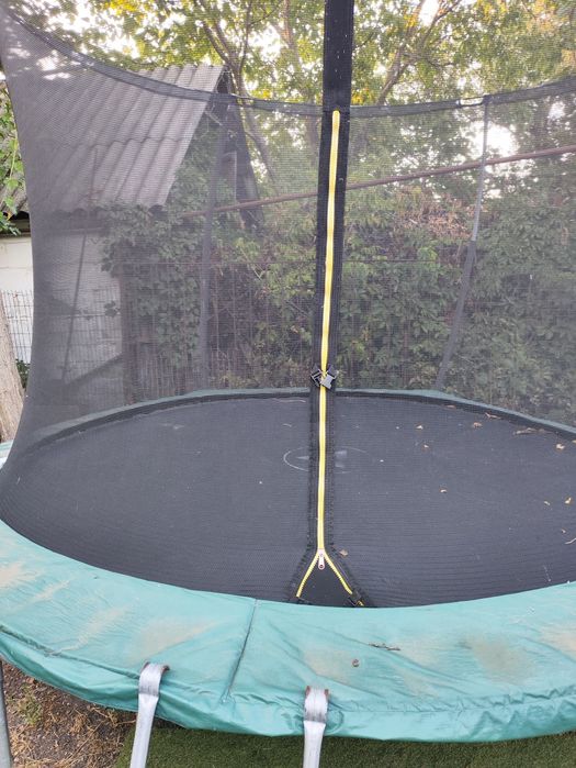 Батут Атлетик ,диаметр черного полотна 3,05