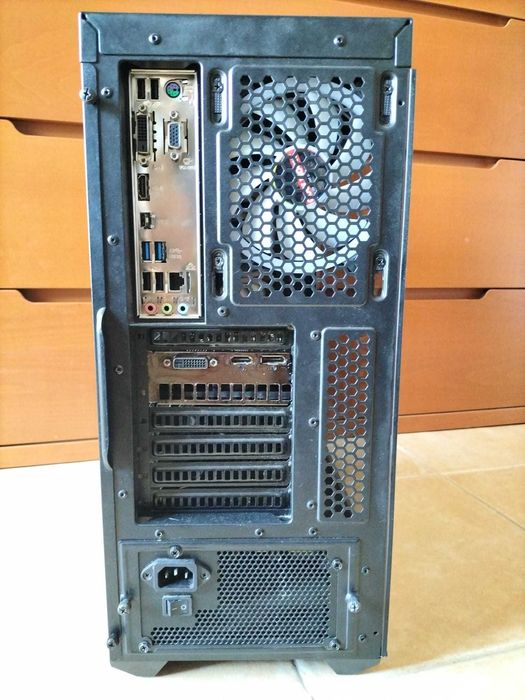 Torre PC Desktop Gaming i7
