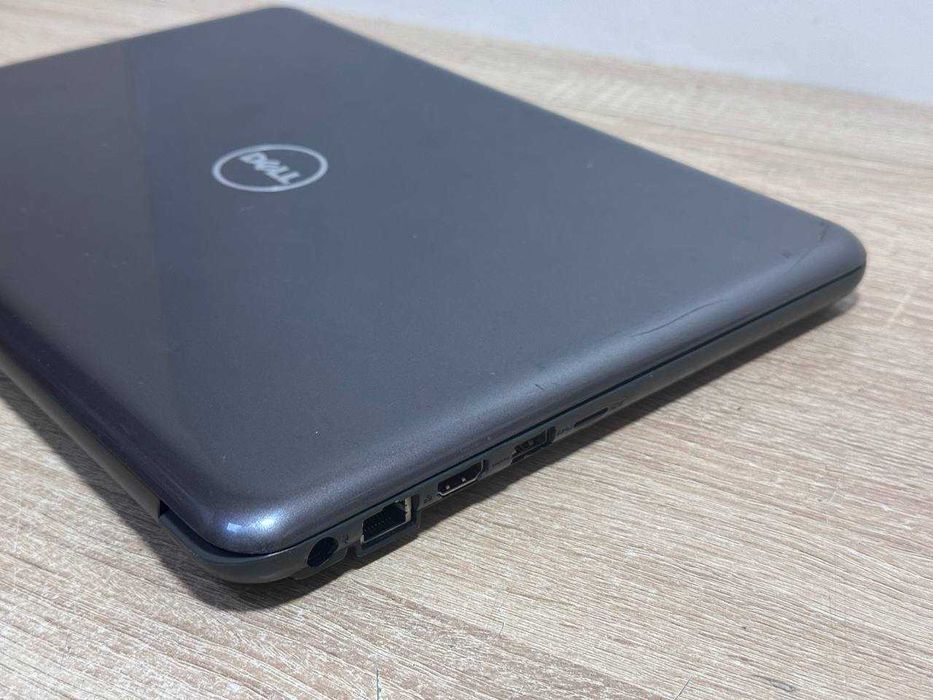 Dell Latitude 3380 14″ HD / 4-16GB RAM / 128-256GB SSD / Windows 10