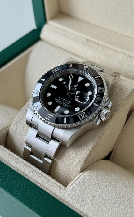 Rolex Submariner Date