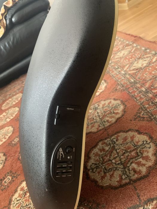 Продам гітару акустичну електрона нова