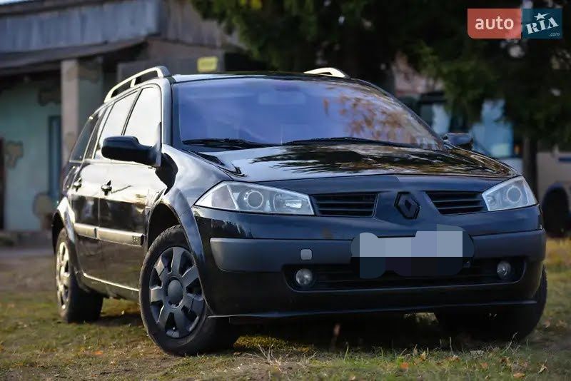 Продаю Renault Megane 2004 року  універсал чорного кольору