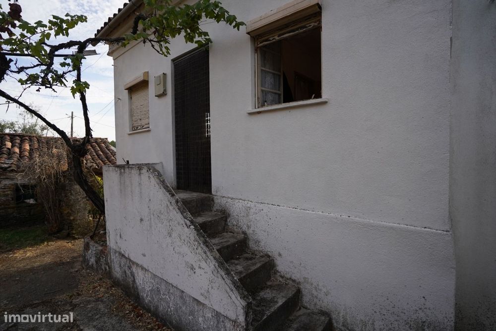 Moradia Rústica T4 Venda em Sarzedas,Castelo Branco