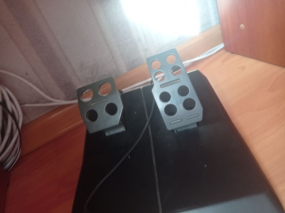 Руль Logitech formula