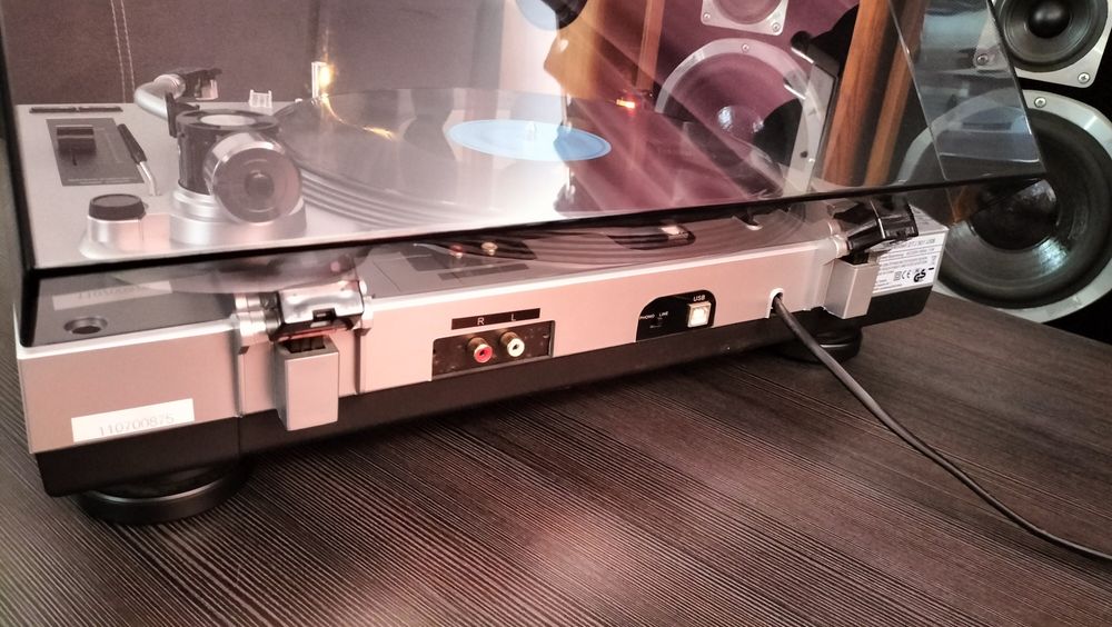 Gramofon Dual DTJ 301 USB