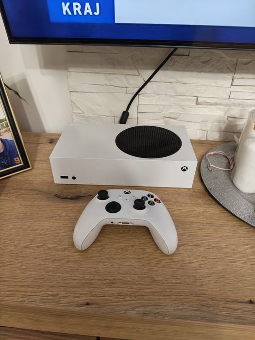 Konsola XBOX Series S 512 GB