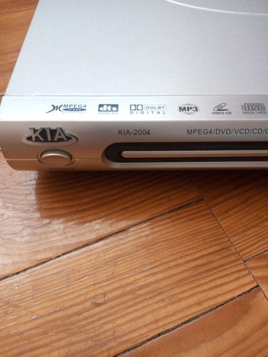 Продам  DVD-програвач KIA-2004