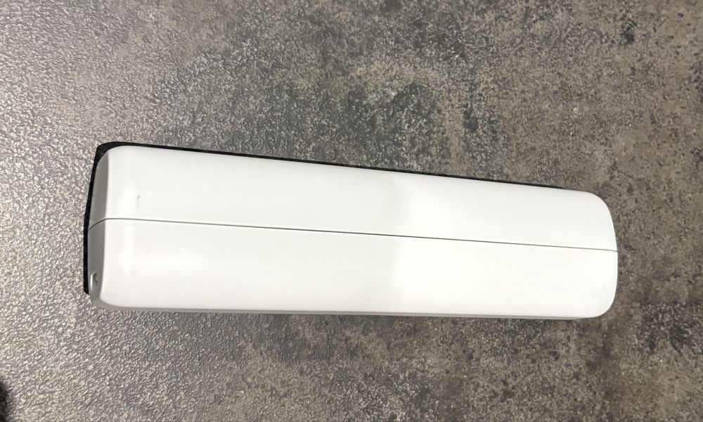 Etui na szczoteczke i ladowarka Philips Sonicare 7100  etui biała HX7420/02