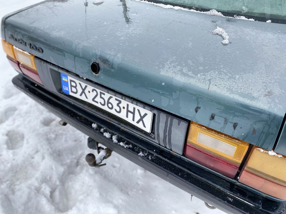 Audi 100 c3 1.8 gaz/benz 1986