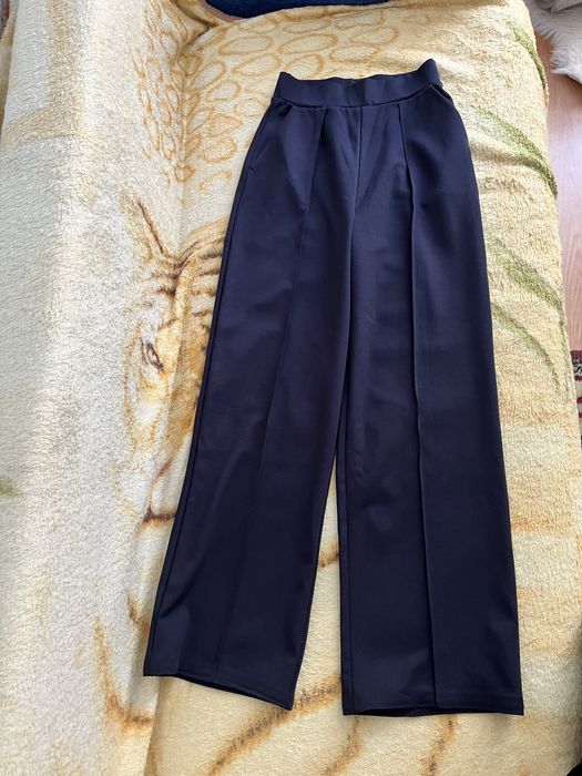 Штани брюки із стрілками XS H&M