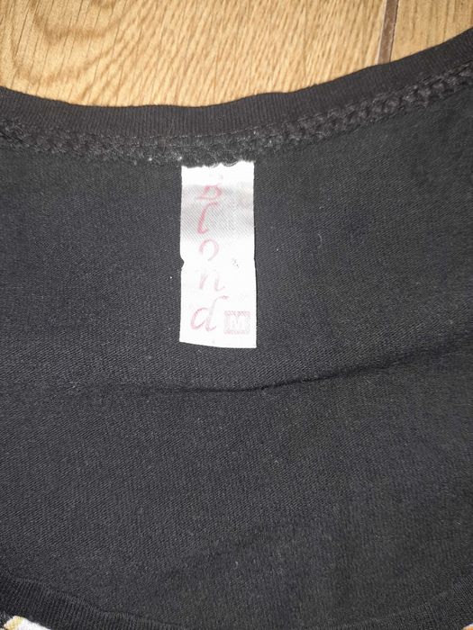 Czarna Bluzka w kwiaty