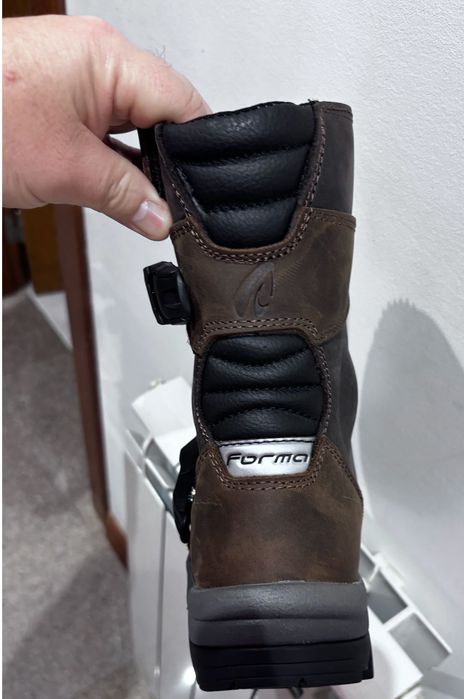 Forma Adventure Dry, botas curtas à prova de água