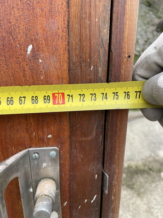 5 Portas de mogno castanho, 20€ cada