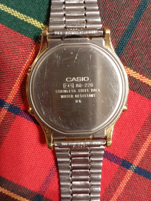 Casio AQ-226 Vintage | Módulo 745 | Analógico-Digital | Aço Inox