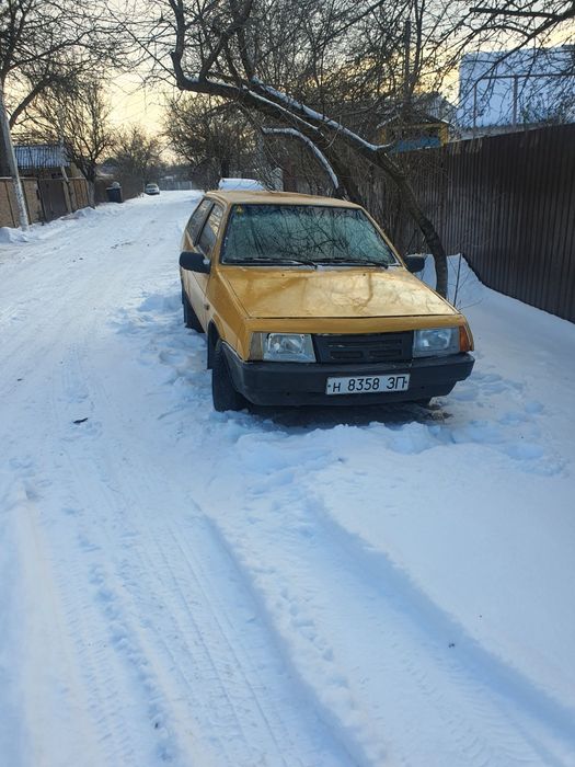 Продам ваз 21083