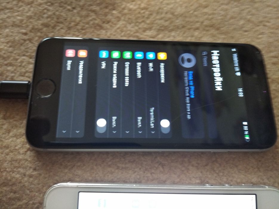 Продам Iphone 6s,Iphone 5