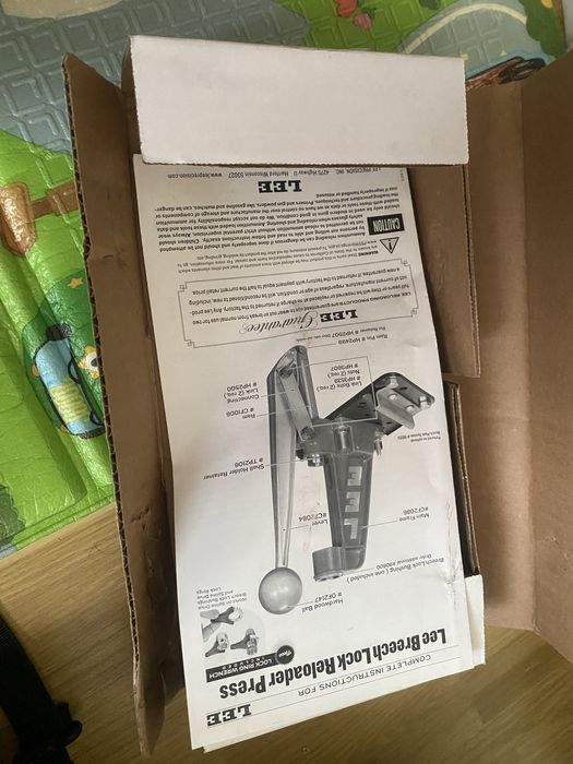 Lee Прес Reloader