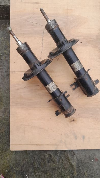 Амортизатор/стійки