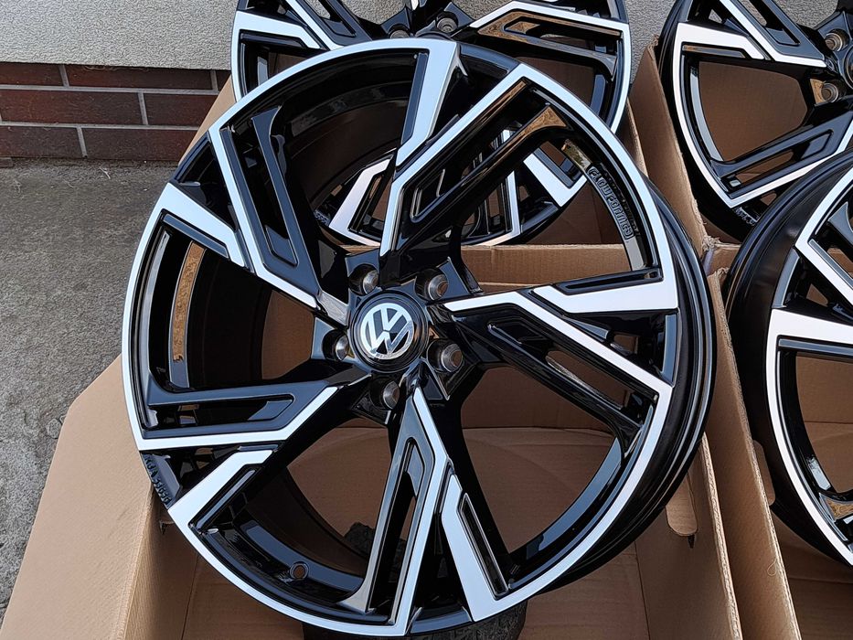 ALUFELGI NOWE VW 20 5x112 Passat Scirocco Arteon Tiguan ET30 CNC RS5