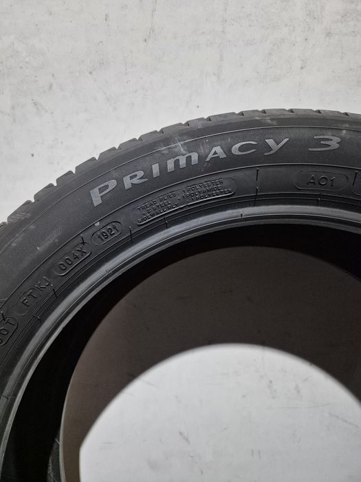 Шини 215/50/18, Michelin,  (79)