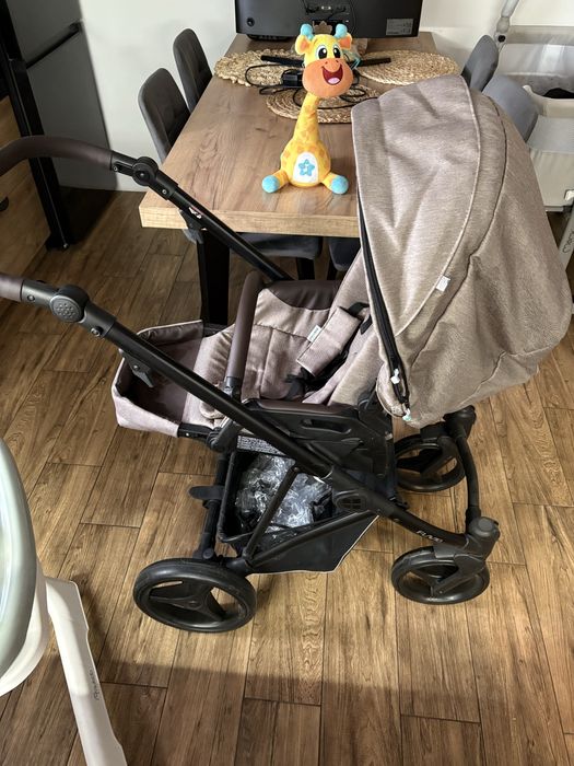 Sprzedam brązowy wozek Bebetto Flavio 2w1