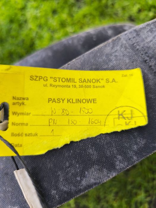 Pas napędu młocarni ząbkowany