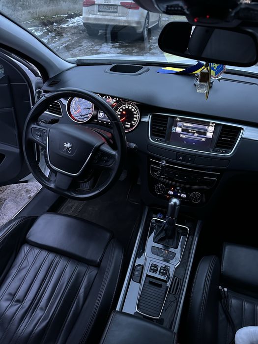 Пежо 508 RXH (підвищений комфорт)