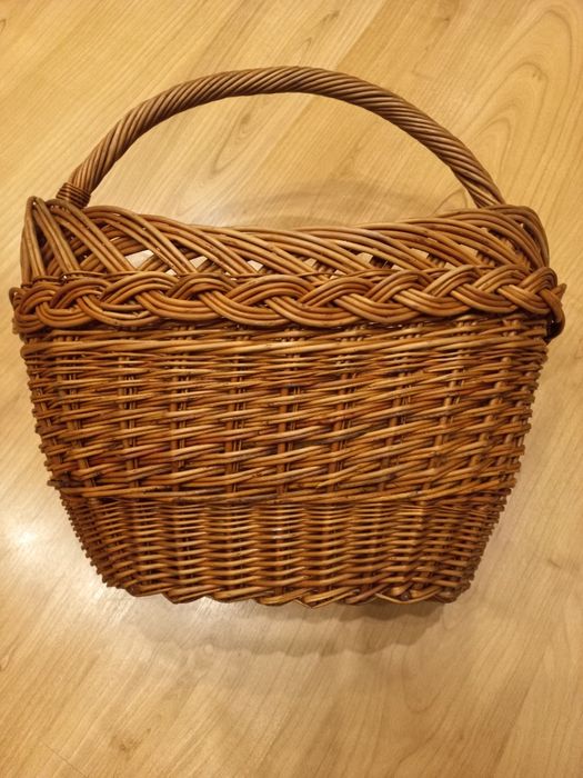 Кошик корзина плетена із натуральної лози