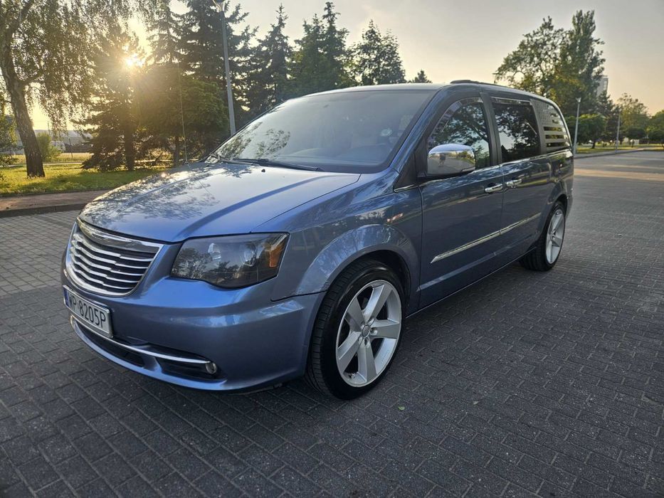 Chrysler Town & Country