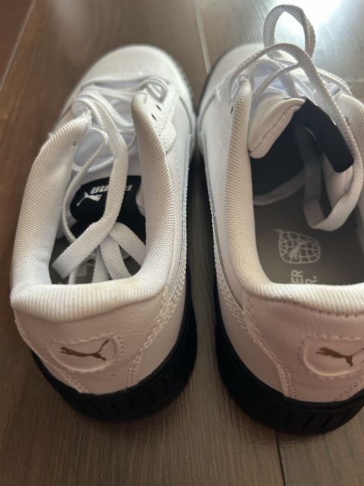 Puma Carina 2.0 40