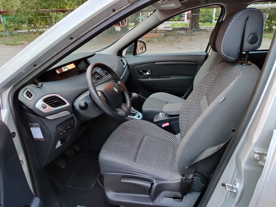 Renault Grand Scenic 2011 VIN VF1JZ1UB646601930 фото оголошення 10 з 18