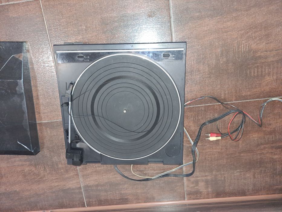 Gramofon sterowniczy Fisher
