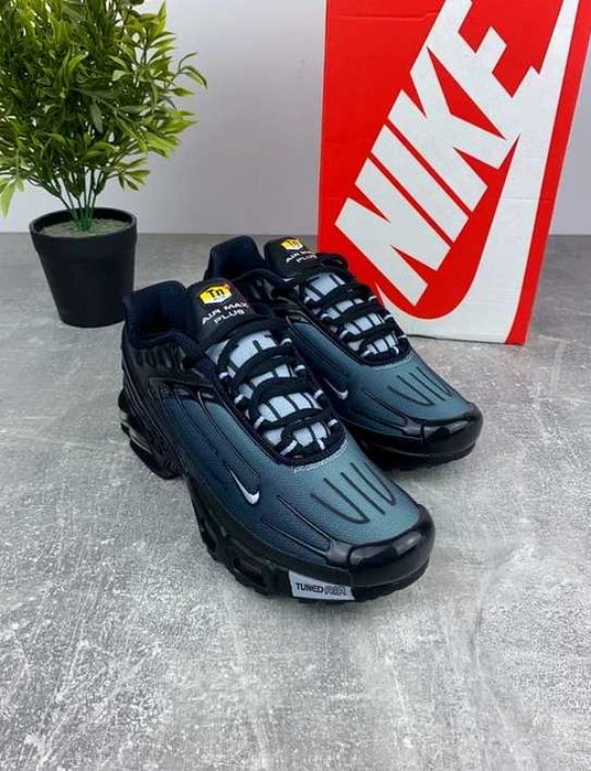 Nike Air Max TN Plus III R.43