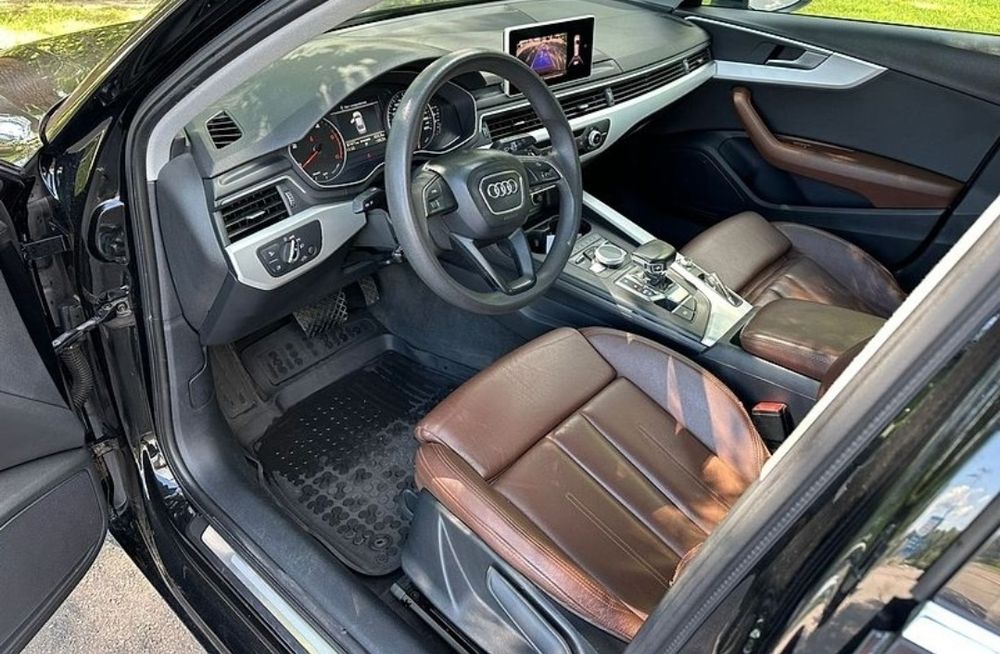 Audi A4b9 2.0d 2016