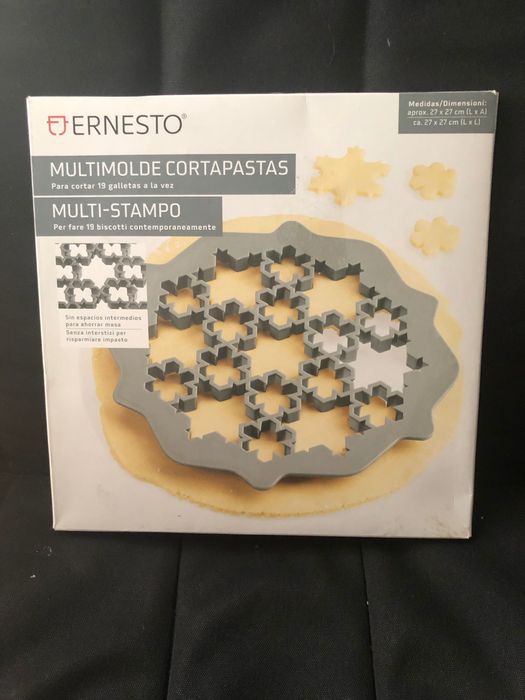 Molde múltiplo para cortar biscoitos (19 em simultâneo) NOVO