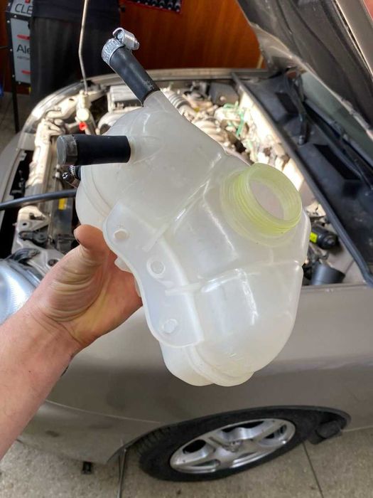 Промивка радіатора пічки  отчистка системи охолодження  автомобіля