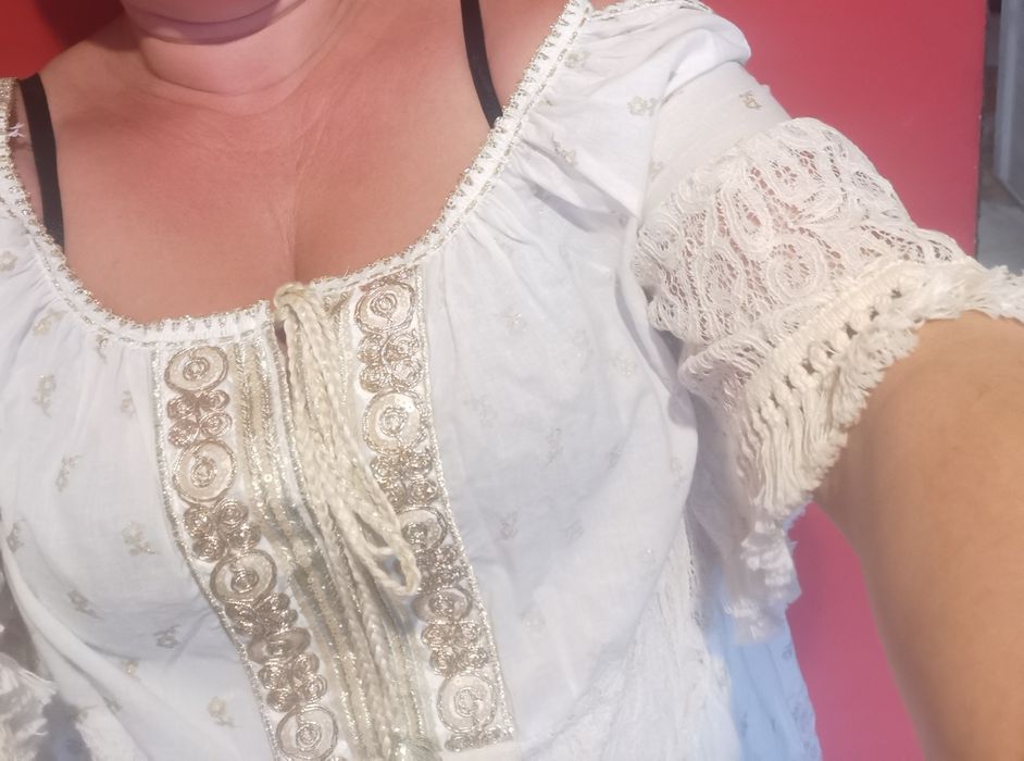 Świetna koronkową  tunika boho