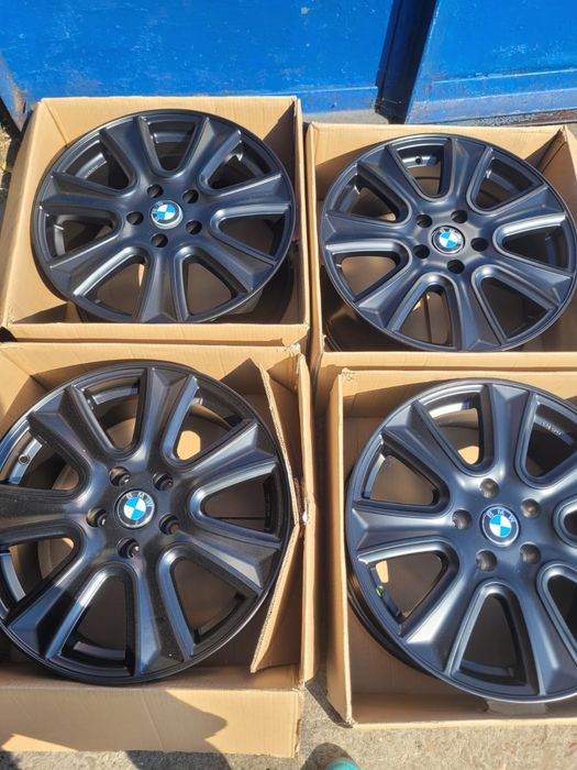 Felgi aluminiowe 5x120 8j et 30 18" bmw3 e90 e91