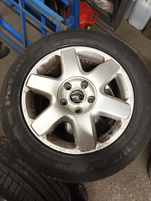 летняя резина 255/55/18 на дисках