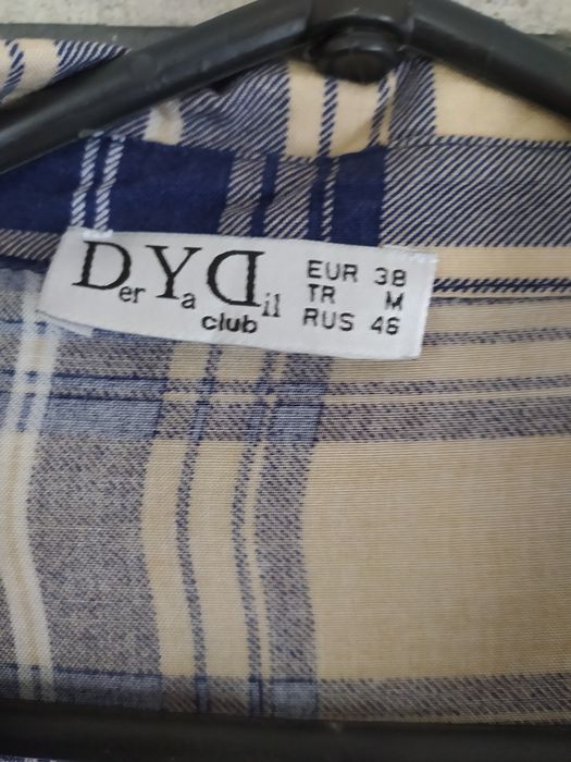 Жіноча сорочка в клітку, розмір М