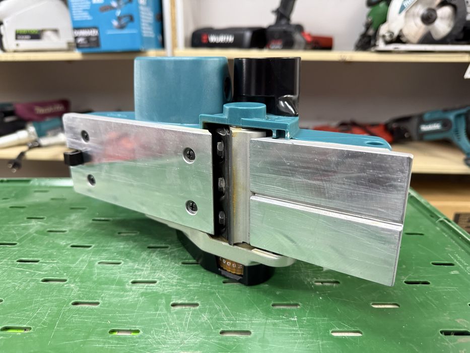 Strug Makita używany sprawny KP0800