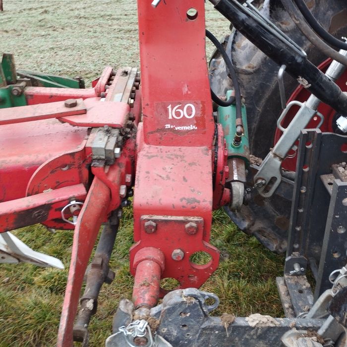 Pług Kvernaland F 160 resor obrotowy 4 skibowy resor