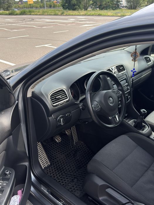 Продам Volkswagen Golf 6 універсал