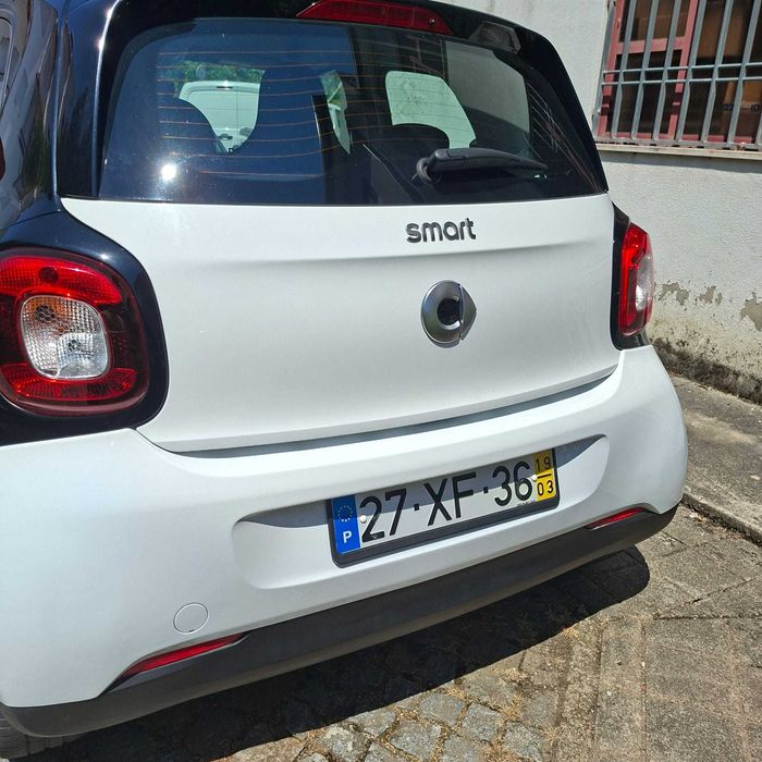 Smart forfour em bom estado