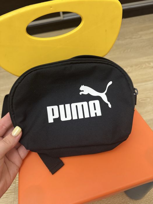 Продам бананку Puma унісекс