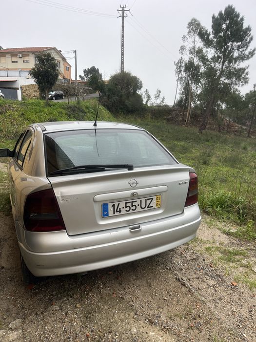 Opel Astra (para peças)