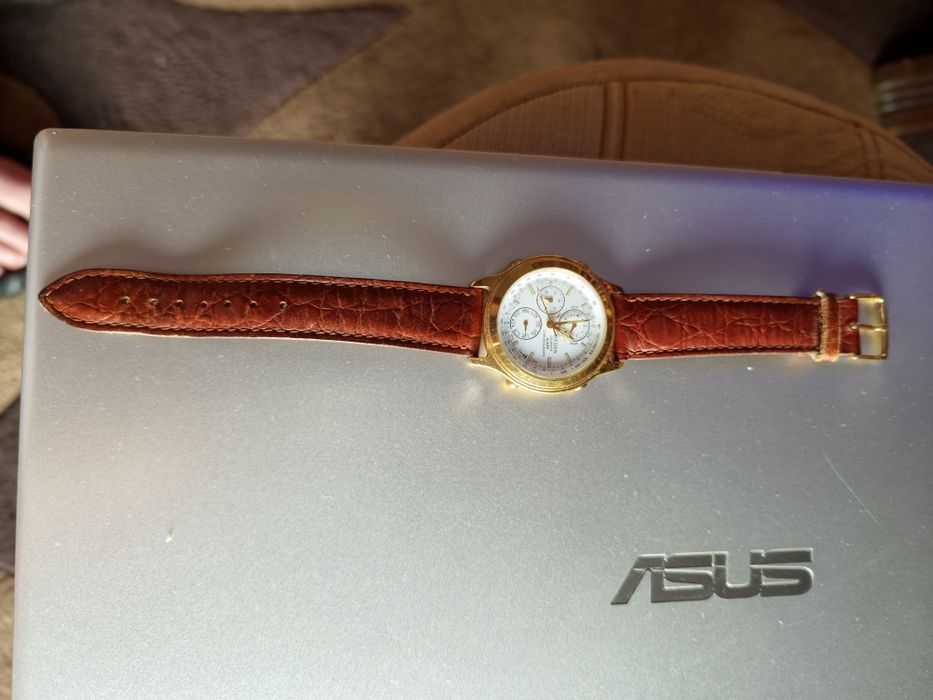 Citizen quartzo Dourado